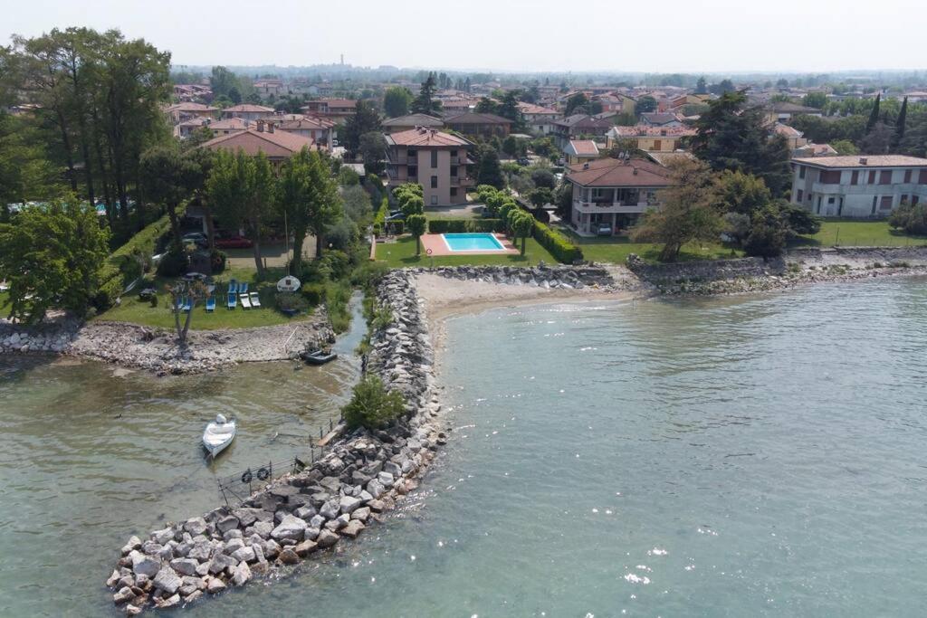Incantevole Location Fronte Lago Sirmione Dış mekan fotoğraf