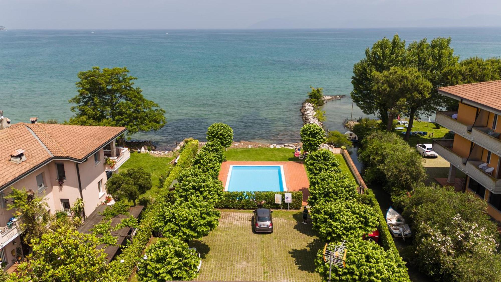 Incantevole Location Fronte Lago Sirmione Dış mekan fotoğraf